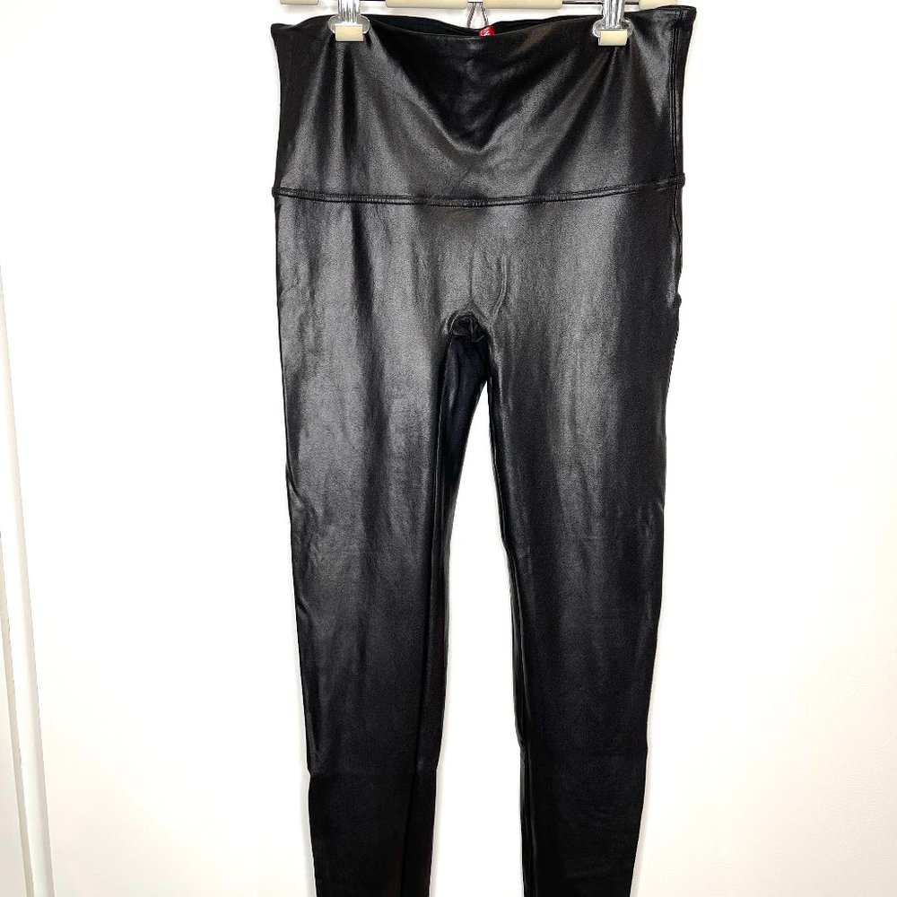 Womens Spanx leggings black Size 1X faux leather